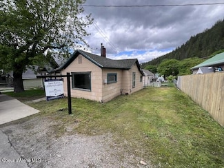 713 Upper 3rd St, Kellogg, ID 83837