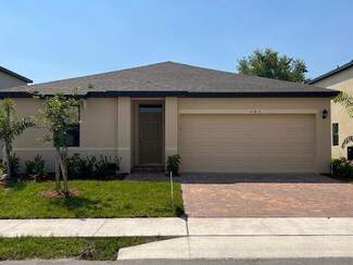 541 Seaspray Dr, Fort Pierce, FL 34945