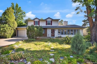 2460 S Moline Way, Aurora, CO 80014