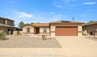 5621 England Dr, Santa Teresa, NM 88008