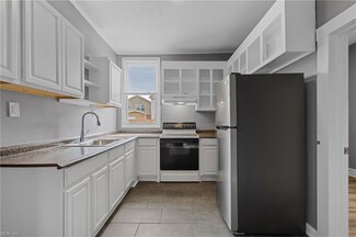4000 Victoria Blvd Unit A, Hampton, VA 23669