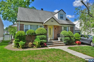 102 W Magnolia Ave, Maywood, NJ 07607