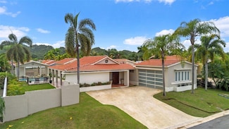 170 Camino de Los Jazmines, Dorado, PR 00646