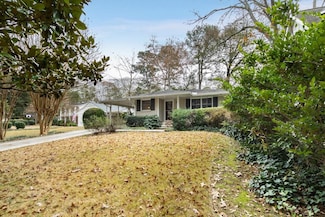 3027 Saint Annes Ln NW, Atlanta, GA 30327