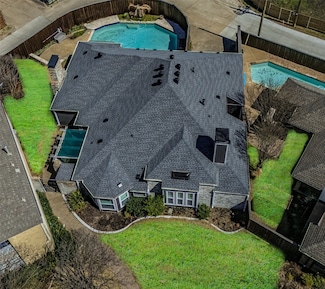 437 Country Side Ln, Richardson, TX 75081