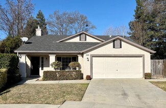 4664 W Sample Ave, Fresno, CA 93722