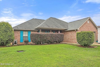 536 Oak Park Cir, Pearl, MS 39208