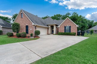 1605 Hassell Cir, Bossier City, LA 71112