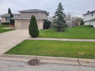 4139 Charleston Rd, Matteson, IL 60443