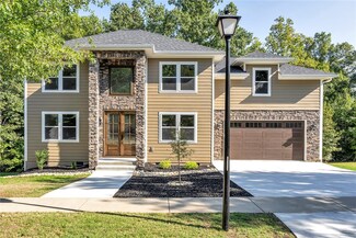 440 Congaree Rd, Roebuck, SC 29376
