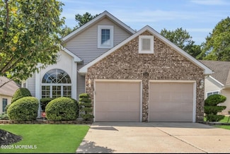 2361 Agincourt Rd, Toms River, NJ 08755