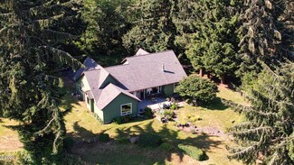 2727 E Alsea Hwy, Waldport, OR 97394