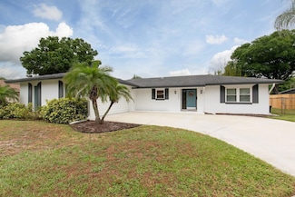 2259 King Johns Ct, Winter Park, FL 32792