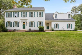 27 Wolf Hill, Sandwich, MA 02537