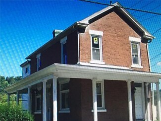 697 E Main St, Monongahela, PA 15063
