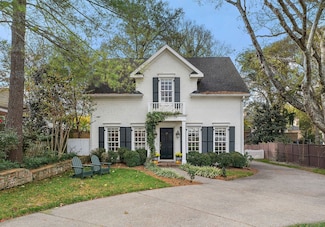 102 Lincoln Ct, Nashville, TN 37205