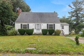 16 Turner Rd, Marblehead, MA 01945