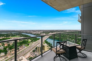 44 East Ave Unit 3905, Austin, TX 78701