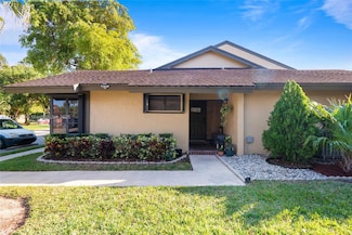 8813 Cleary Blvd, Plantation, FL 33324