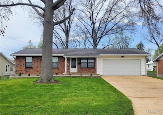 10123 Mullally Dr, Saint Louis, MO 63123