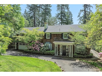 149 Iron Mountain Blvd, Lake Oswego, OR 97034
