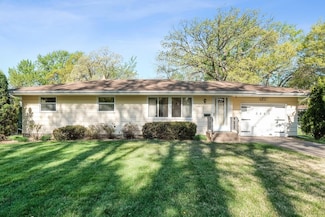 3863 E County Line N, Saint Paul, MN 55110