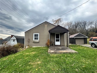 1347 High Rd, Clairton, PA 15025