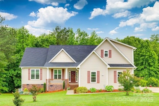 2050 Sunswept Ln, York, SC 29745