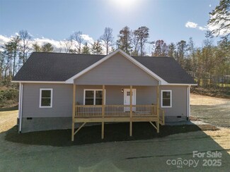 23 Belle Vernon Ln, Mills River, NC 28759