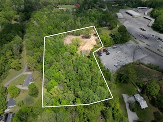 4017 Highway 48 N, Charlotte, TN 37036
