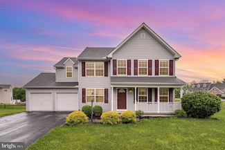 1844 Creek View Dr, Palmyra, PA 17078