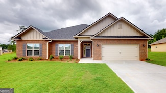 458 Southern Oaks Dr, Macon, GA 31216