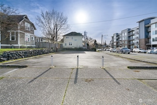 804 N State St, Tacoma, WA 98403