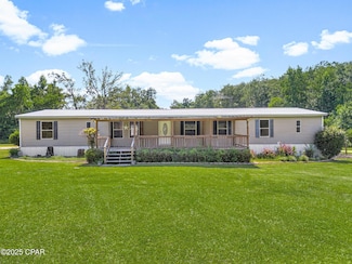 1550 Jarous Rd, Cottondale, FL 32431