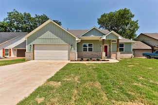 705 Rolling Meadow Dr, Noble, OK 73068