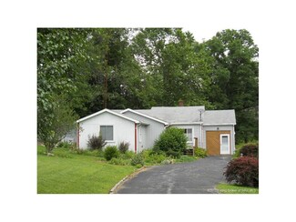 1090 E Us Highway 150, Paoli, IN 47454