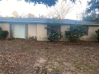 3463 Halsey St, Alexandria, LA 71301