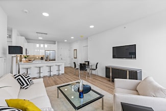 5711 John F. Kennedy Blvd Unit 221, North Bergen, NJ 07047