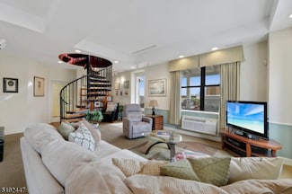 111 Mulberry St Unit 9C, Newark, NJ 07102