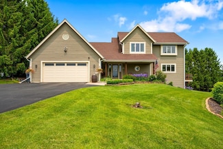 N86W31686 Kilbourne Rd, Hartland, WI 53029