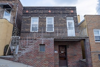 1211 Hillside Place, North Bergen, NJ 07047