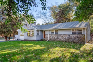 150 W Union St, Ashland, MA 01721