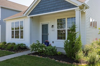 5654 Caledonia Dr, Westerville, OH 43081