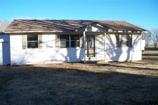 121 S Murray St, Helena, OK 73741