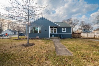 319 Longmeadow Ave, Warwick, RI 02889