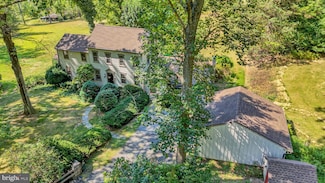 914 Powder Mill Hollow Rd, Boyertown, PA 19512