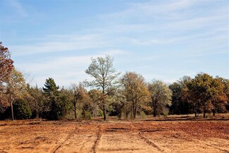 7301 Old Oak Trail, Guthrie, OK 73044
