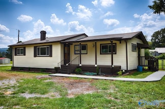 215 Teague Rd, Brownsboro, AL 35741