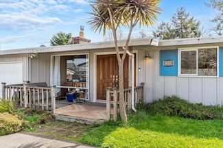 769 W Long St, Eureka, CA 95501