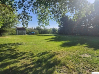 2612 Overlook Cir, Plattsmouth, NE 68048